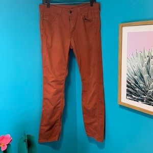 Vintage terracotta Levi’s 510 Jeans
